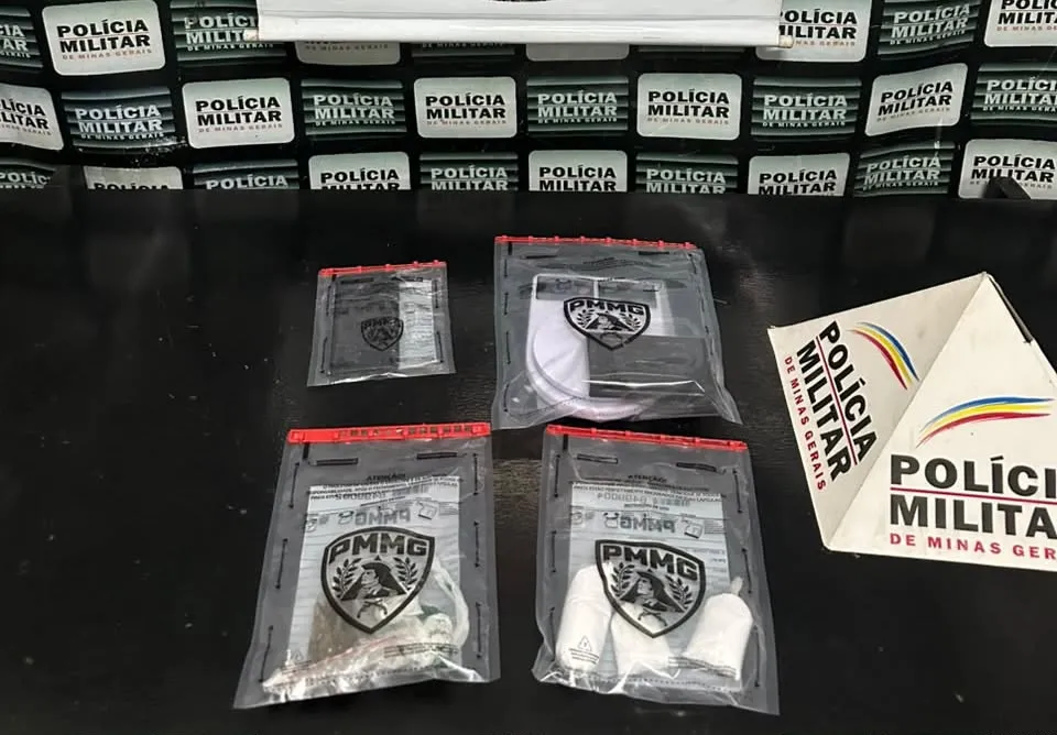 PM prende dois homens após denúncia de agressão e apreende cocaína e maconha em Pará de Minas